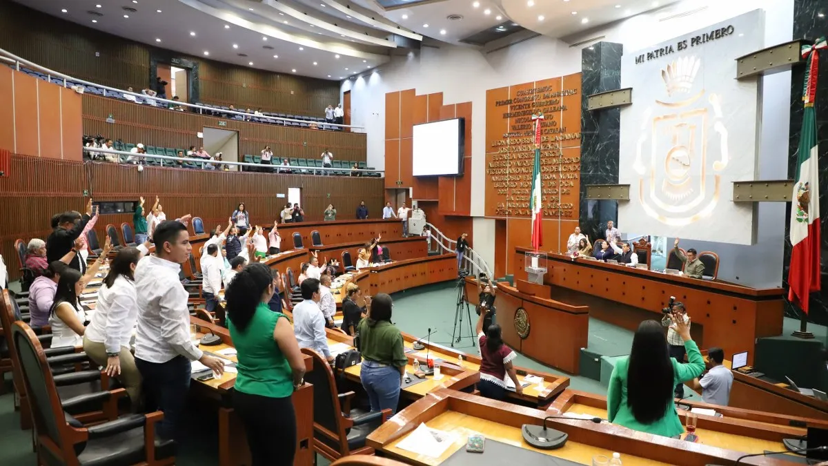 Congreso de Guerrero endurece penas por pornografía infantil