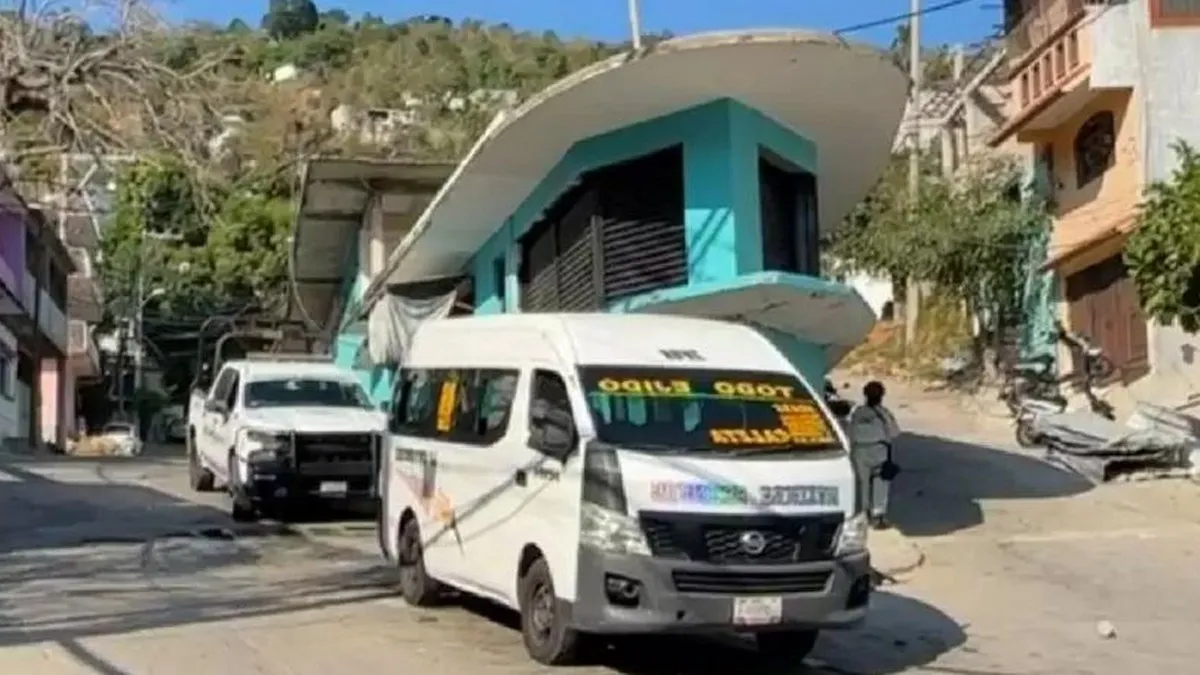 Lanzan restos desmembrados de un hombre y una mujer en la Colonia Mozimba de Acapulco