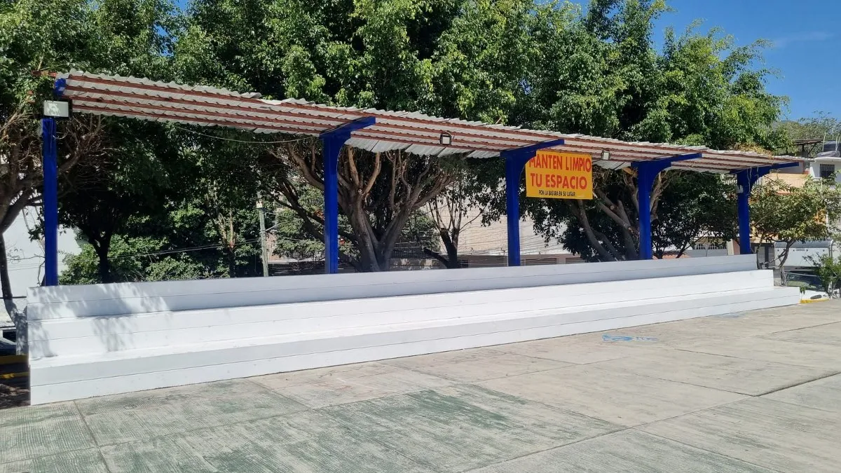 Vecinos celebran rehabilitación de parque Unidos por Guerrero en Chilpancingo