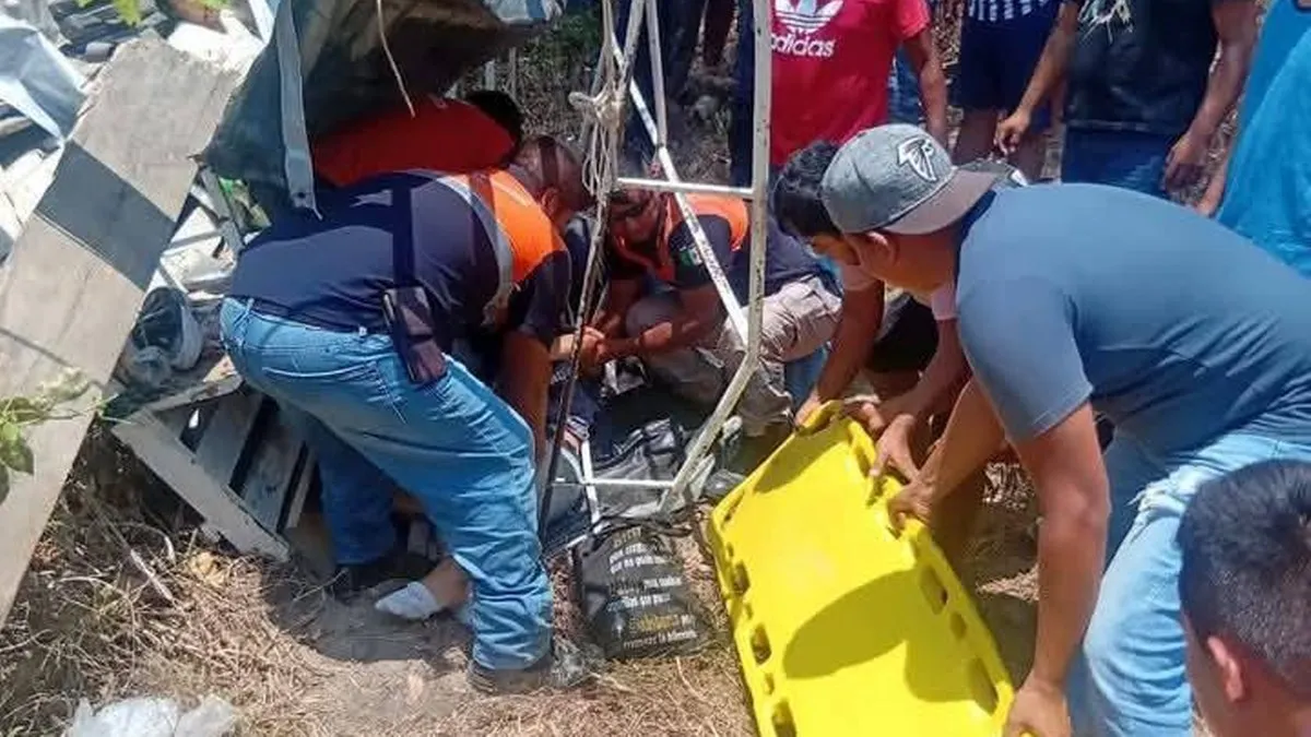 Accidente en carretera de Ayutla deja dos muertos y varios heridos