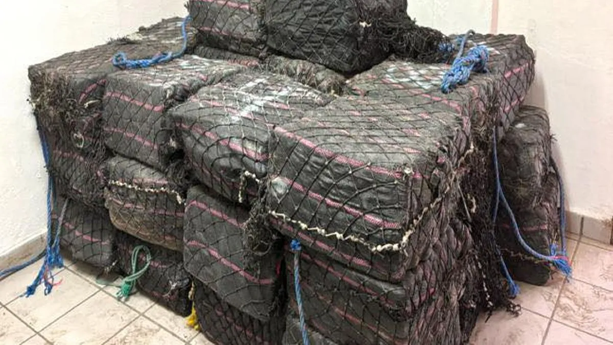Vinculan a cinco por transporte de cocaína en costas de Guerrero