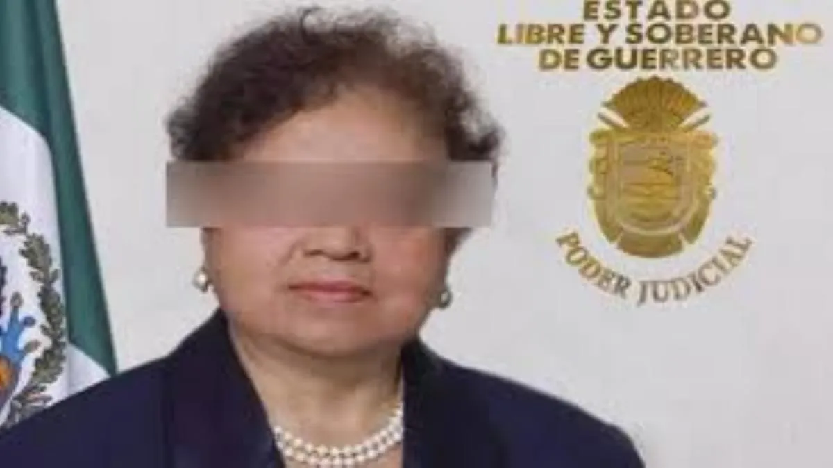 Detienen a exmagistrada de Guerrero que ordenó destruir evidencia del caso Ayotzinapa