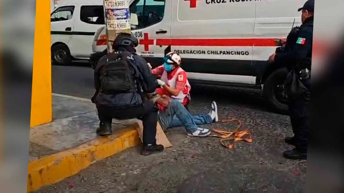 Hallan a un hombre golpeado y amarrado a poste en Chilpancingo