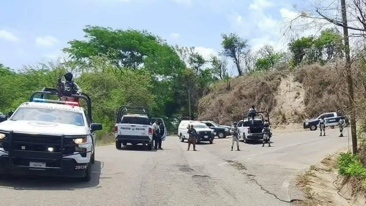 Hallan cuatro cuerpos decapitados en Coyuca de Benítez, Guerrero