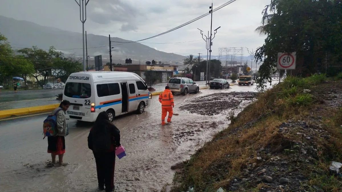 Lluvias causan afectaciones en Chilpancingo; prevén más precipitaciones en Guerrero