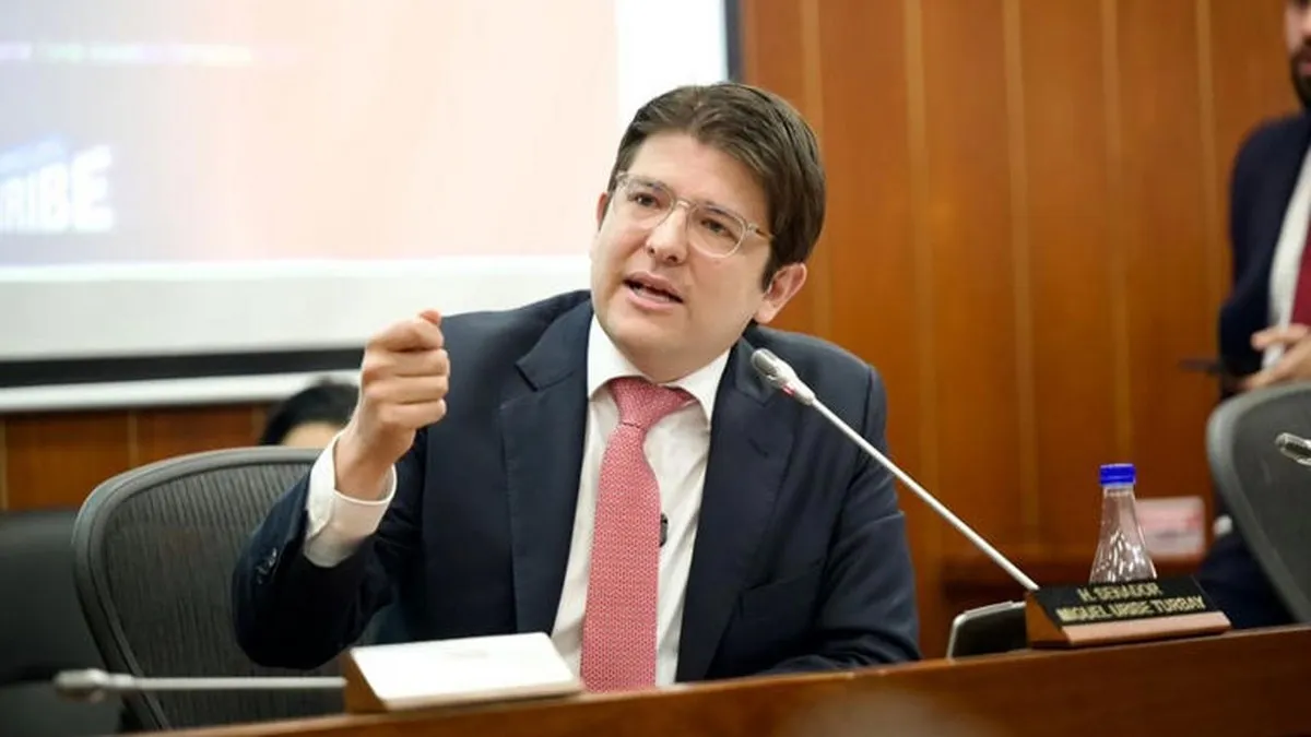 Miguel Uribe, baleado por la espalda.
