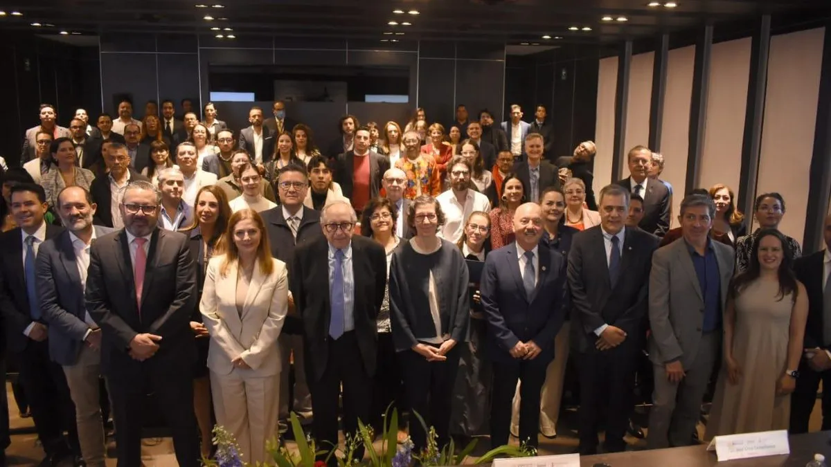 Presentación de la plataforma digital Red de Respuesta al VIH en México.