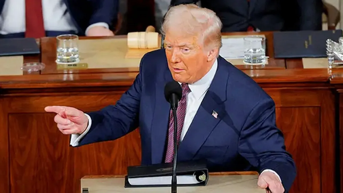 "Todos, mantengan los precios del petróleo bajos. ¡Estoy vigilando!", dice Trump tras ataques a Irán