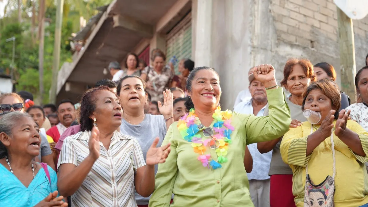 Abelina López no puede ser detenida sin desafuero previo, determina juez federal