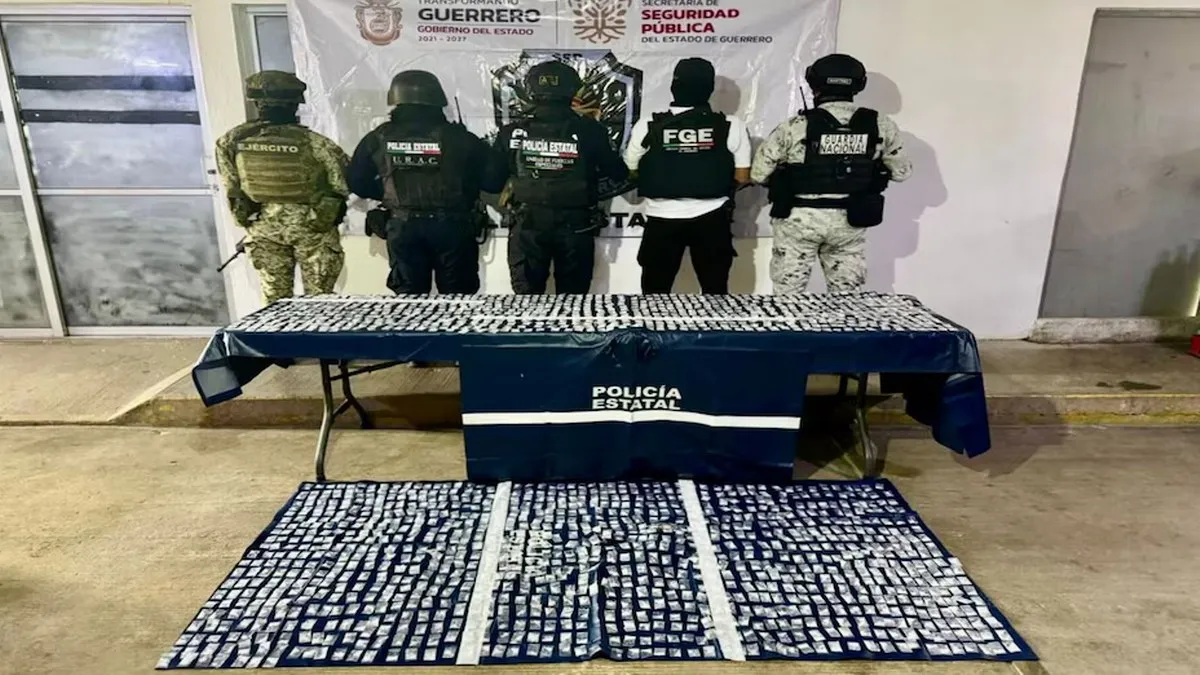 Dosis de droga confiscada en Acapulco.