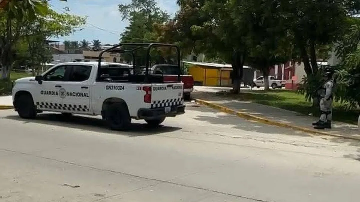 Lanzan dos granadas al MP de Renacimiento de Acapulco