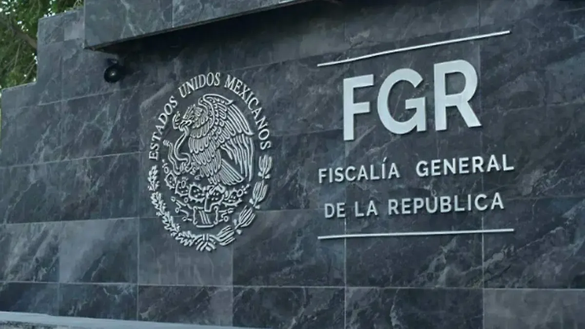 Vinculan a funcionario de Puebla por abuso de autoridad contra periodista; buscaba 'proteger' imagen del gobernador