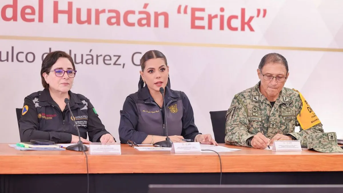 Declaran toque de queda en Guerrero ante inminente impacto de Erick
