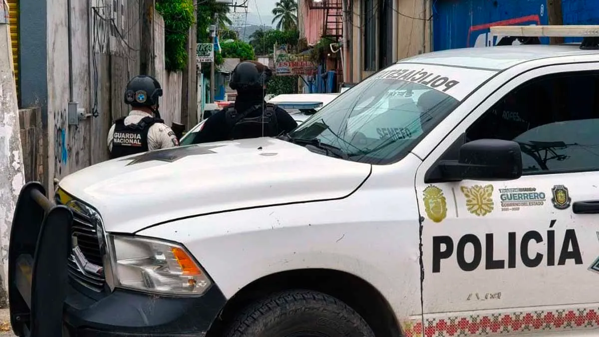 Jueves sangriento en Acapulco: dejan cuatro cuerpos en dos taxis