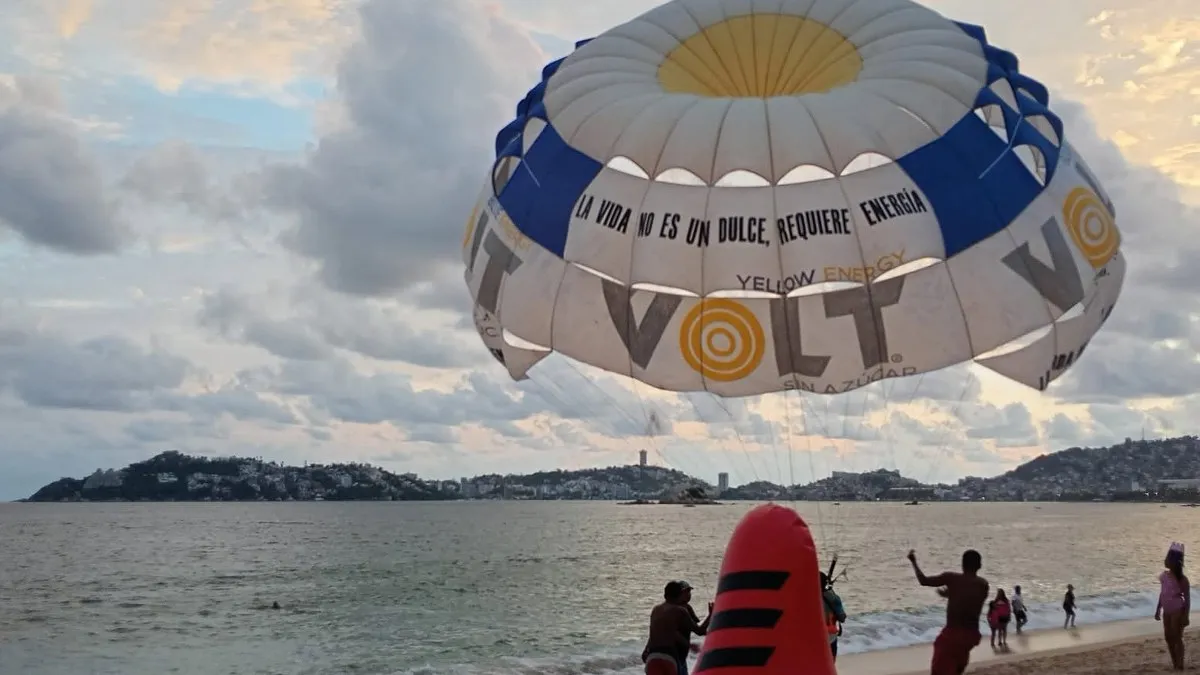 Flossie deja afectaciones en el sector turístico y náutico de Acapulco