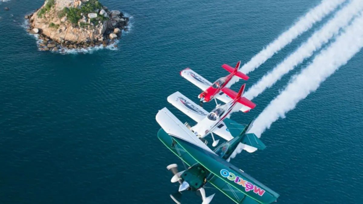Acapulco realizará el Air Show en noviembre, confirma la gobernadora de Guerrero