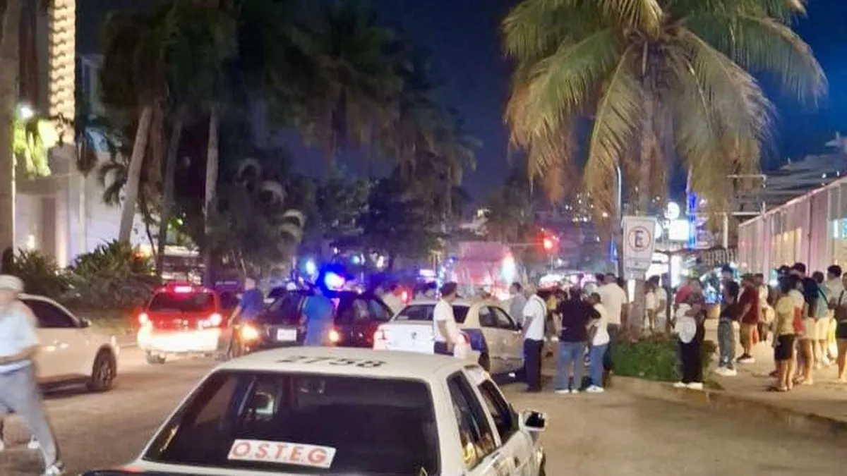Conductor atropella a peregrinos y una calandria en la Costera de Acapulco