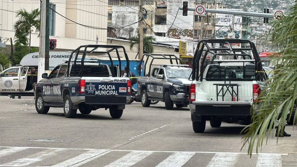 Asesinan a policía municipal y creador de contenido “Ronald NotiExpres” en Acapulco