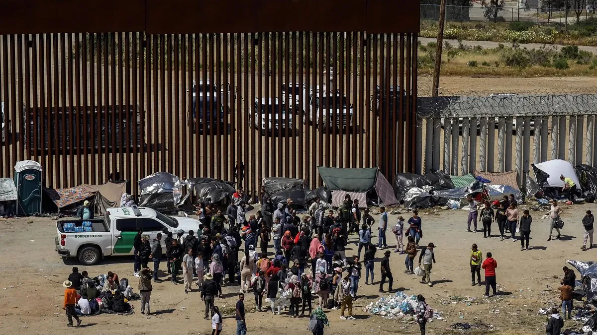 Estados Unidos alardea de haber puesto fin a invasión de migrantes en la frontera con México