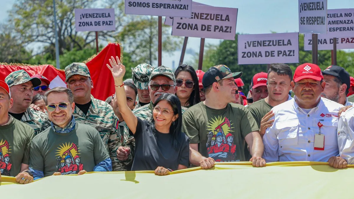 "Les va a ir peor si se atreven a la agresión", advierte la vicepresidenta de Venezuela a Estados Unidos