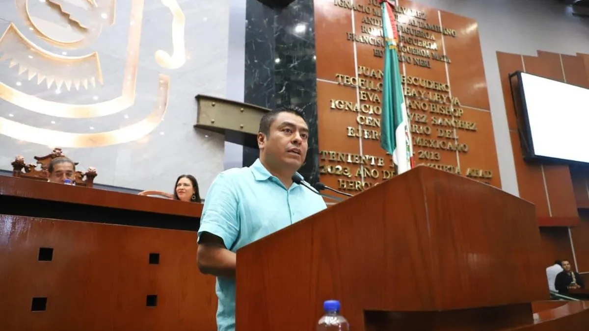 Proponen traducir la Constitución de Guerrero a lenguas indígenas y difundirla en audiolibro
