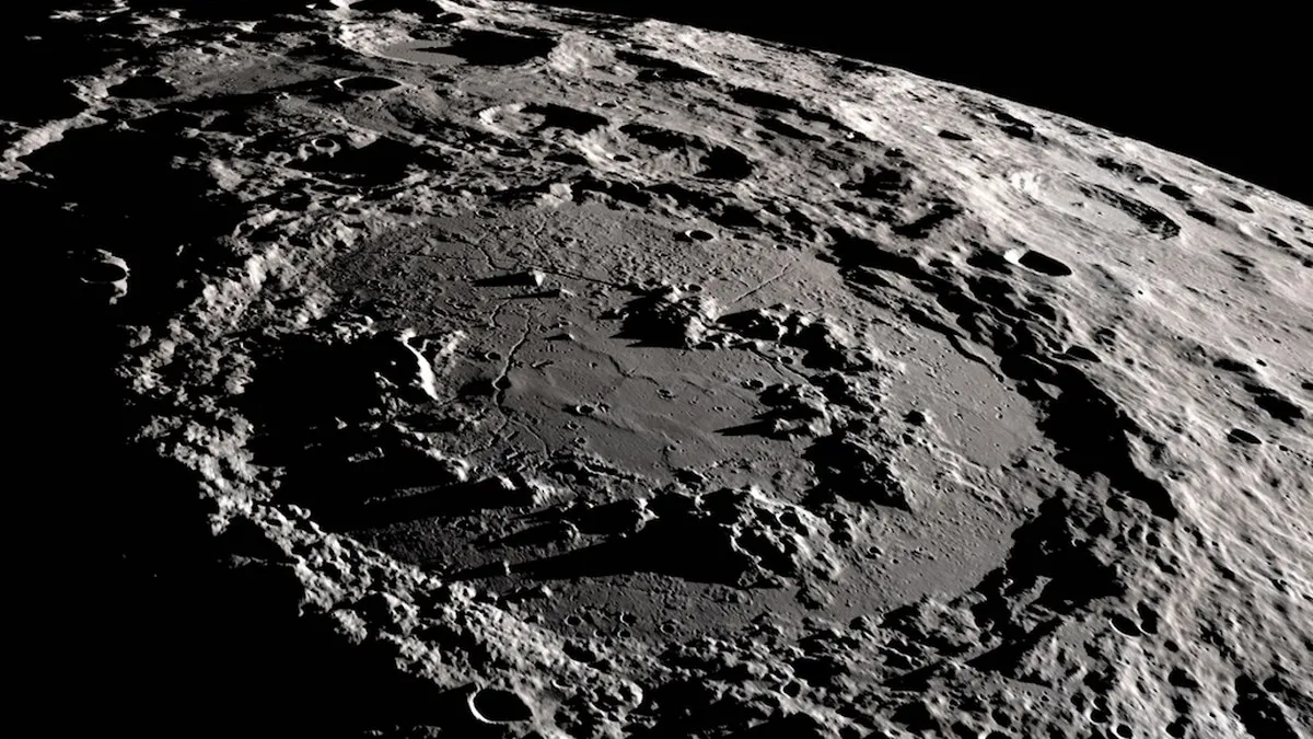 Un misterioso deslizamiento de tierra en la luna prende las alarmas del mundo científico