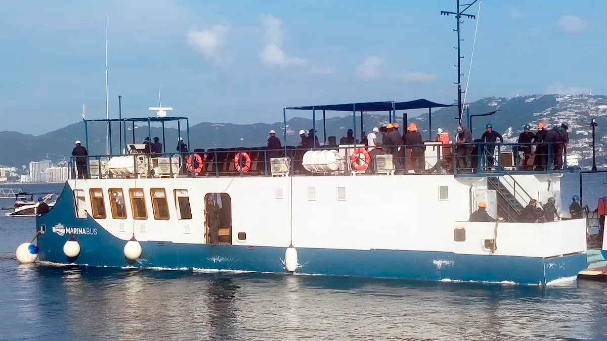 Con barcos deteriorados, inicia pruebas el MarinaBus en Acapulco