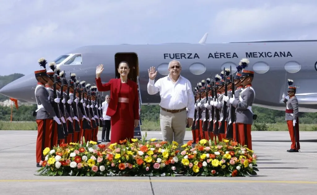 Sheinbaum es recibida con honores en Guatemala; se reunirá con el presidente Arévalo