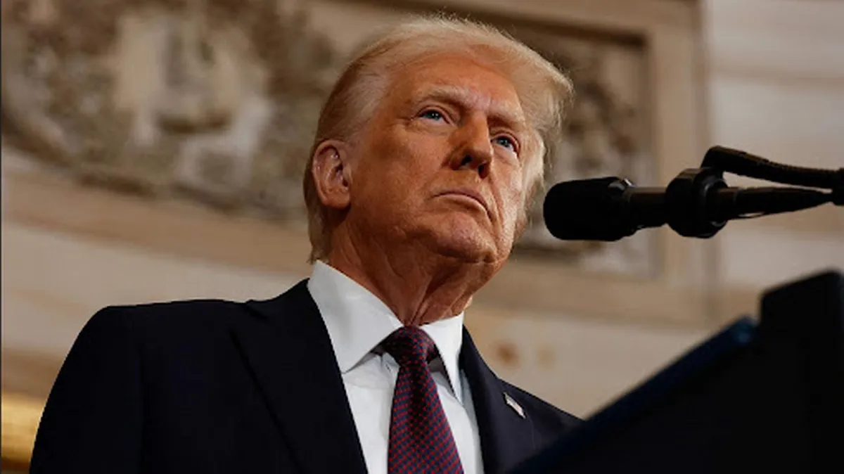 Donald Trump halaga a Sheinbaum, pero afirma que los Cárteles gobiernan México
