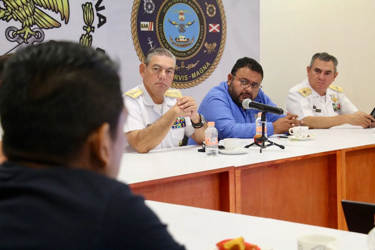 Gobierno de Guerrero y Marina sostienen mesa de diálogo con prestadores turísticos por Marinabús