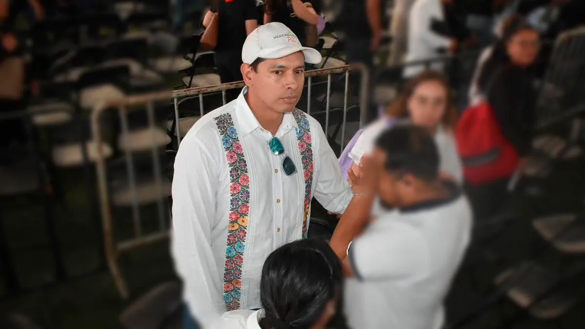 Suspenden temporalmente a empleado de Presidencia que golpeó a periodista en Guerrero