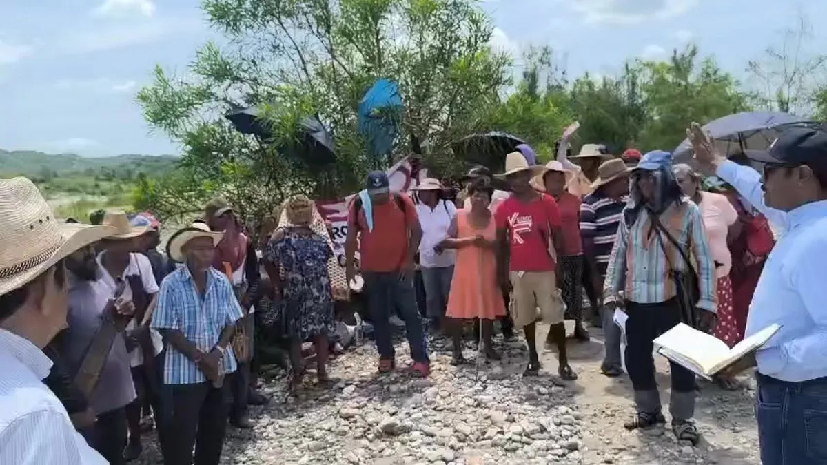 Acapulco: bloquean comuneros obra de Conagua en el río Papagayo