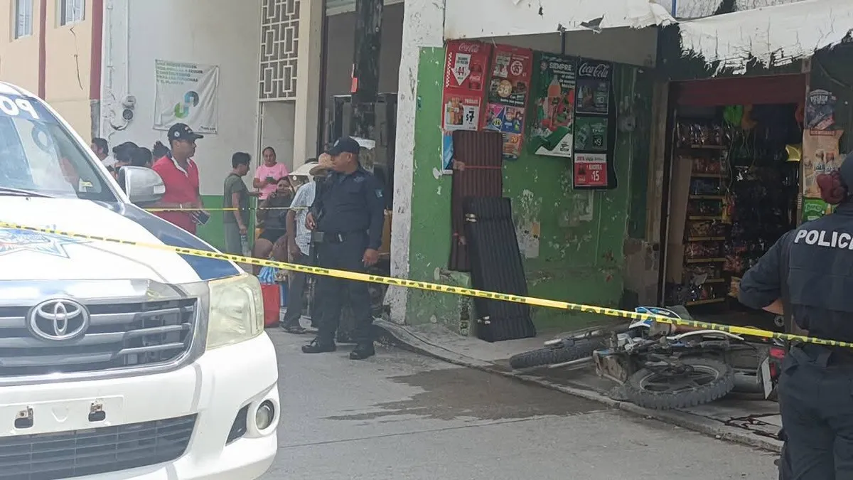 Matan a balazos a un motociclista en pleno centro de Atoyac, Guerrero