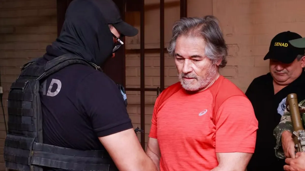 Expulsa Paraguay a Hernán Bermúdez, líder de La Barredora; lo entrega a México