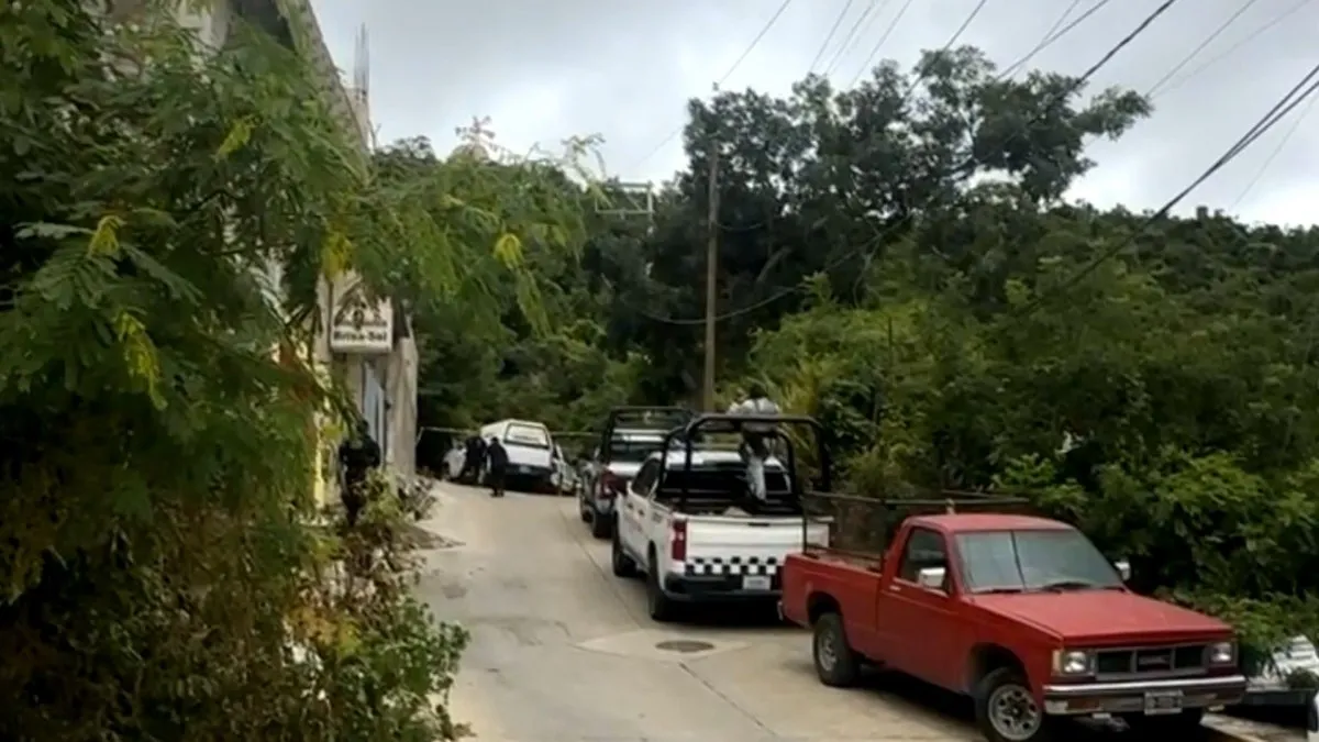 Abandonan dos cuerpos torturados y embolsados en Acapulco