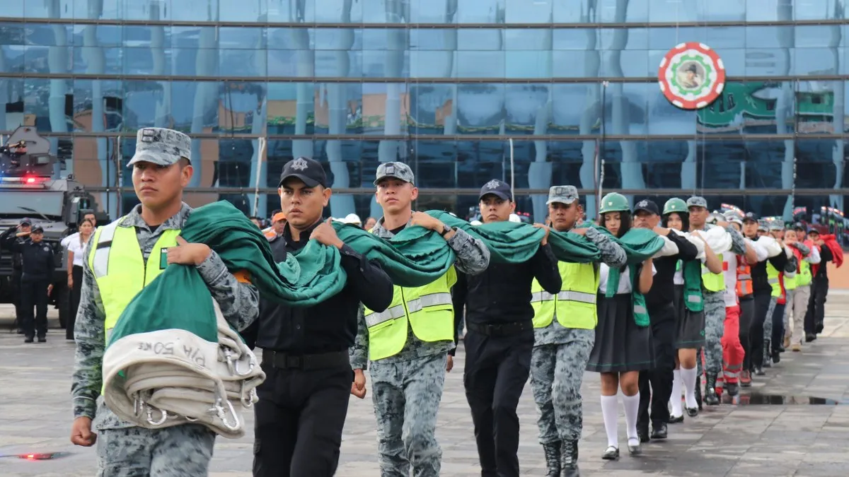Gobierno de Guerrero recuerda víctimas de 1985 y 2017 con bandera a media asta