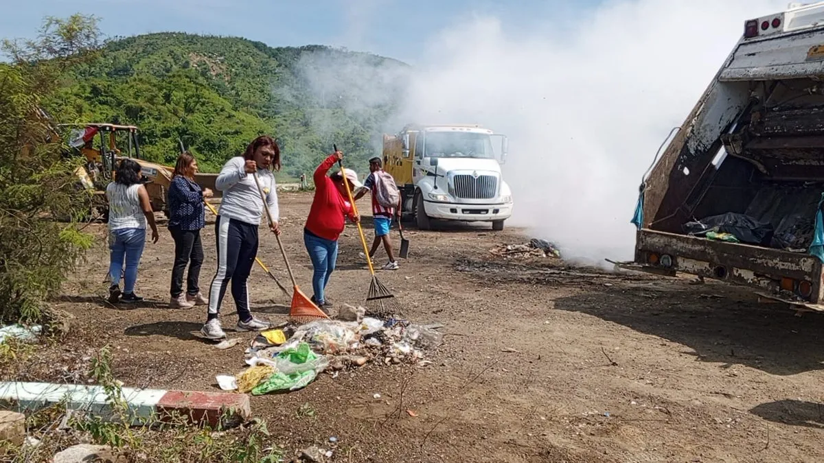 Gobierno de Acapulco retira casi 4 mil toneladas de basura de depósito provisional