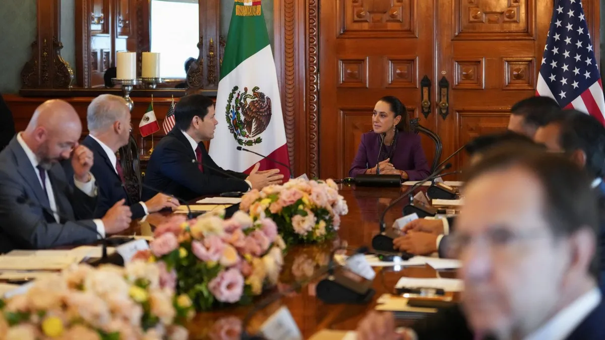 Sheinbaum se reúne con Marco Rubio en Palacio Nacional; refrendan colaboración en seguridad