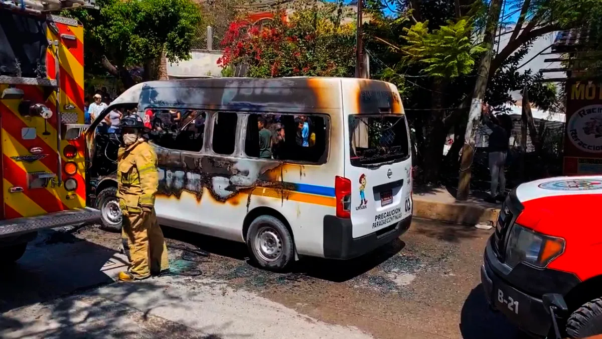 Domingo violento paraliza transporte público en Chilpancingo tras quema de vehículos