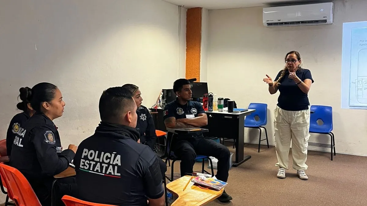 Capacitan a operadores del 911 y C5 en Guerrero para mejorar atención ciudadana
