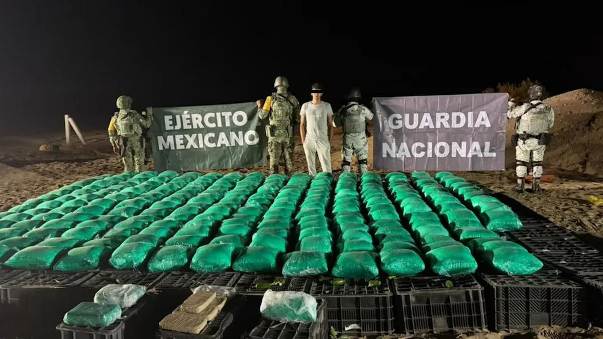 Decomisan más de una tonelada de fentanilo y metanfetamina cculta en Chiles en Sinaloa