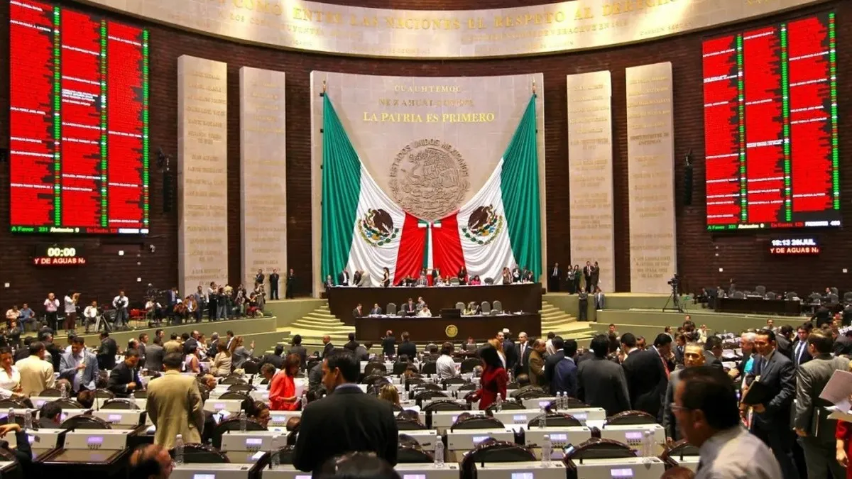 "Lista negra" de Trump: EU revoca visas a 50 políticos mexicanos de la élite por sospecha del narco