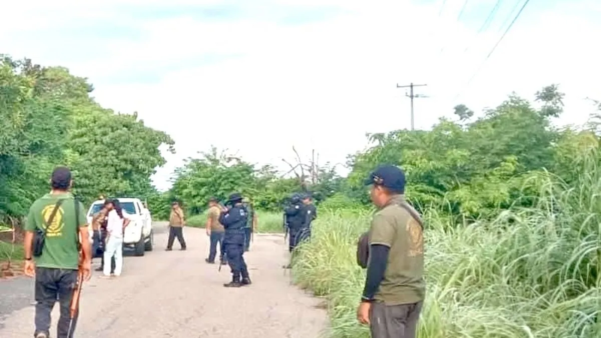 Hallan sin vida a joven panadero en carretera de la Costa Chica