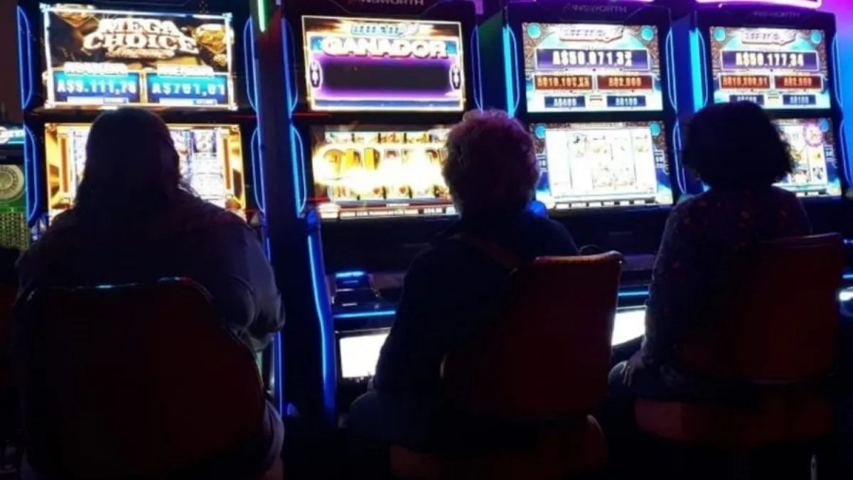 Bloquean 13 casinos por presunto lavado; entre ellos filiales de TV Azteca