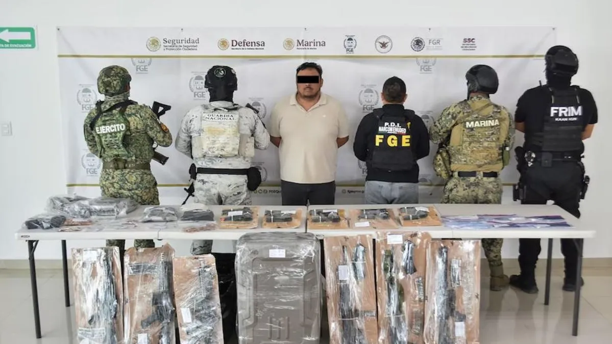 ¡Cae “El Rayo”! Presunto jefe del CJNG en Playa del Carmen capturado con arsenal de guerra