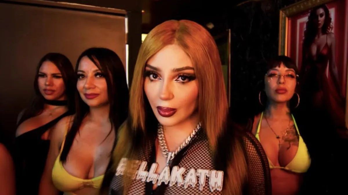 “Jota sidosa”: el comentario de Bellakath que desató la guerra en Twitter (X)