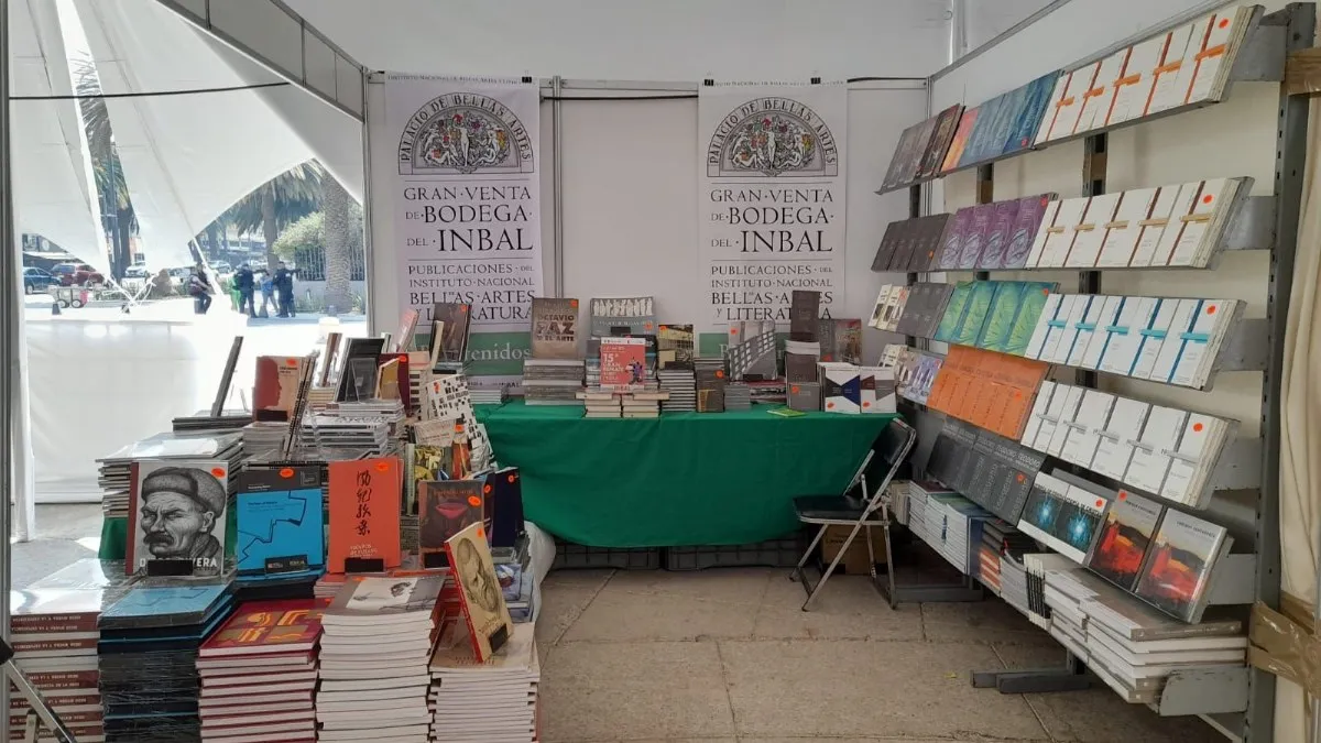 Poesía y odio: del exilio platónico al mediocre activismo lírico en México