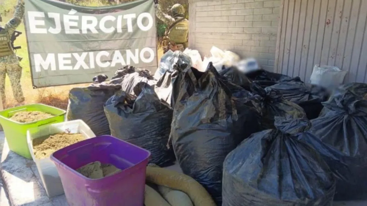 Desmantelan laboratorio de hachis y aseguran arsenal explosivo en Sinaloa