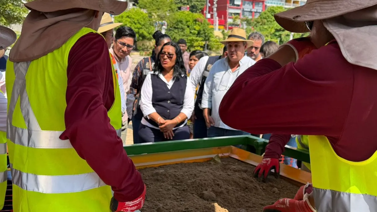 Arranca limpieza y recuperación de la playa Manzanillo de Acapulco