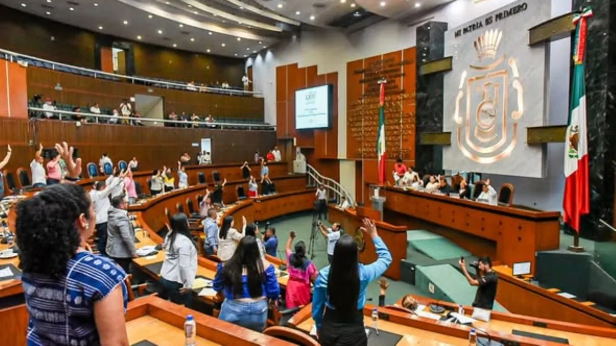 Diputados frenan cobros ilegales y alzas “desproporcionadas” en la Ley de Ingresos de Acapulco
